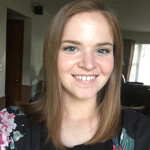 Meet your Posher, Whitney